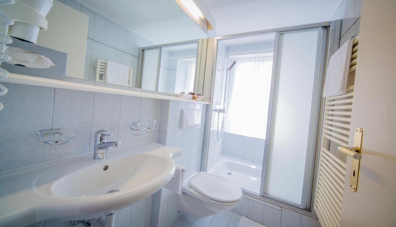 Hotel Heilquelle-Leukerbad-Therme Quarto foto